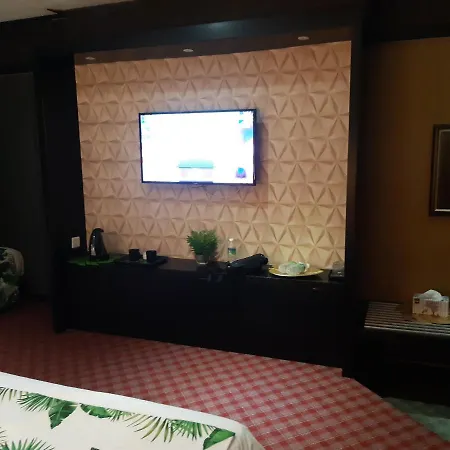 Grandeur Hotel And Spa Malacca Exterior photo