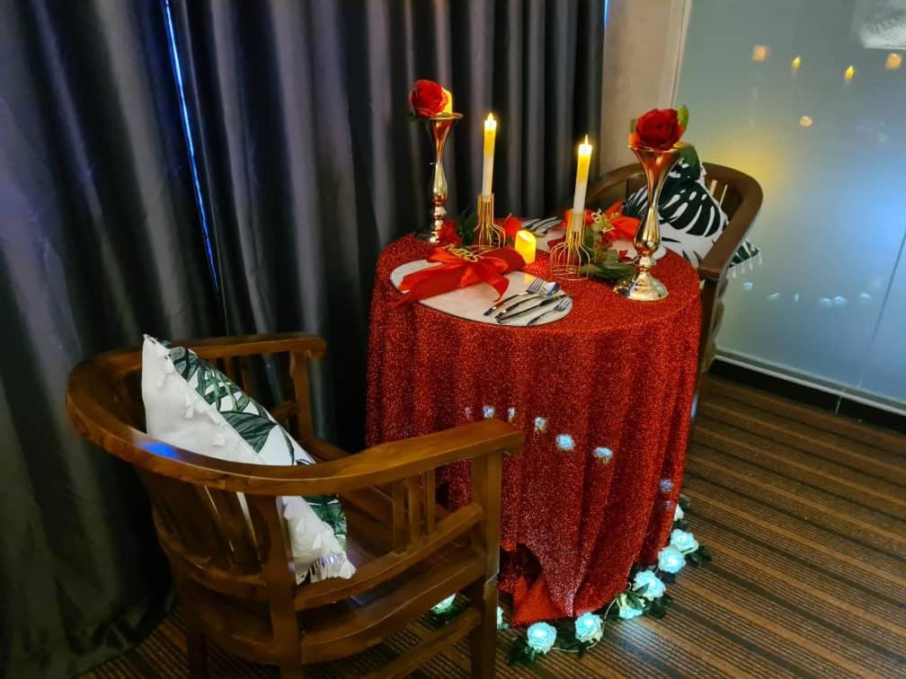 Grandeur And Hotel 3*