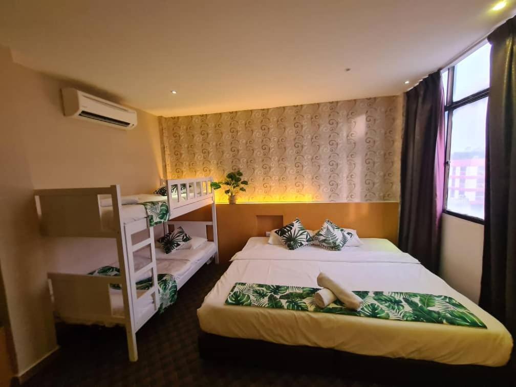 Grandeur And Hotel Malacca